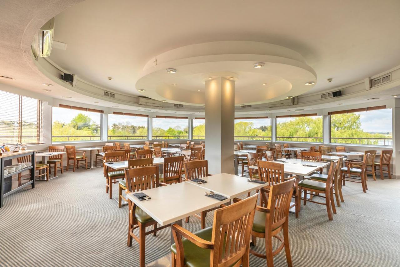 Holiday Inn Basildon By Ihg Basildon (Essex) Exterior foto