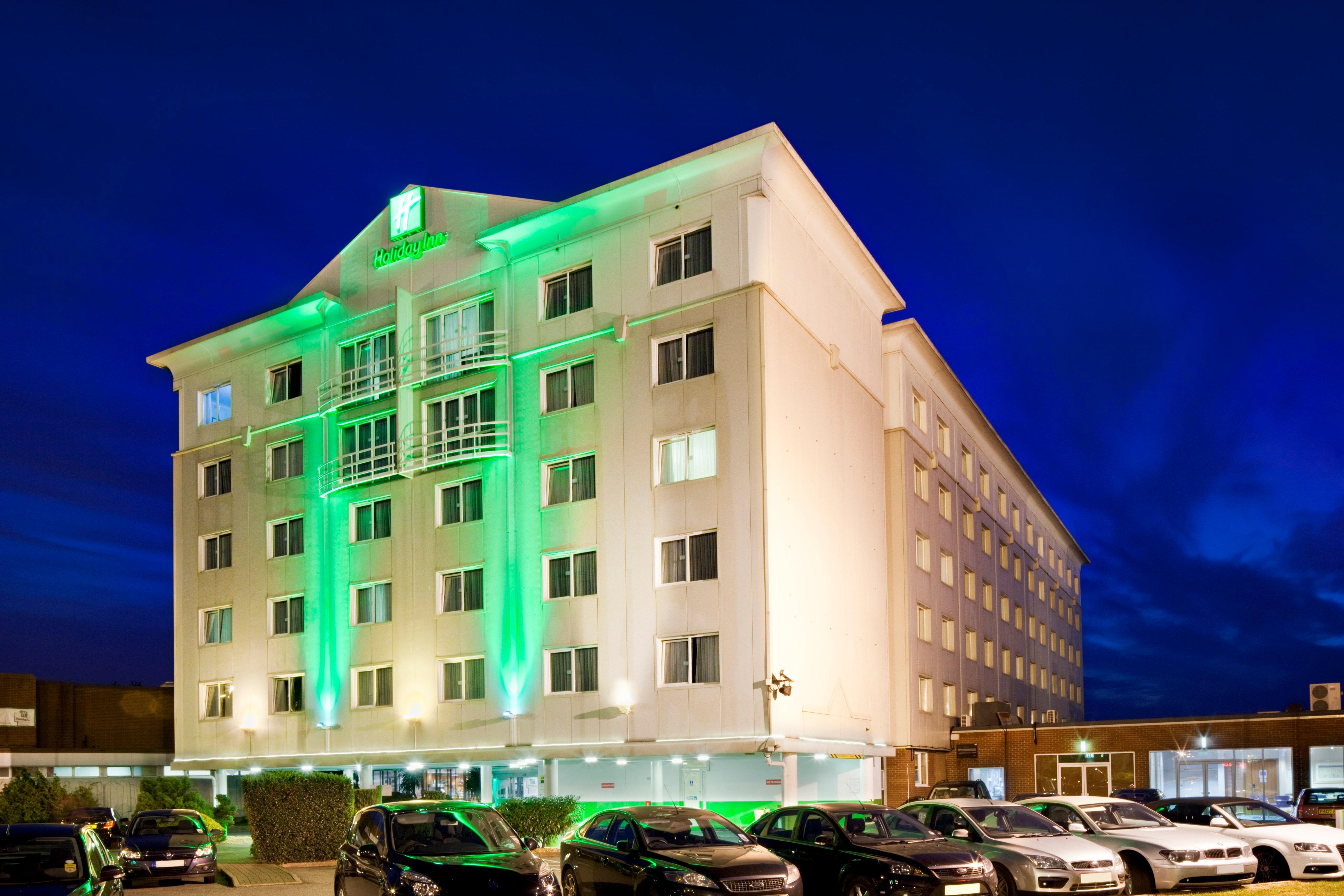Holiday Inn Basildon By Ihg Basildon (Essex) Exterior foto