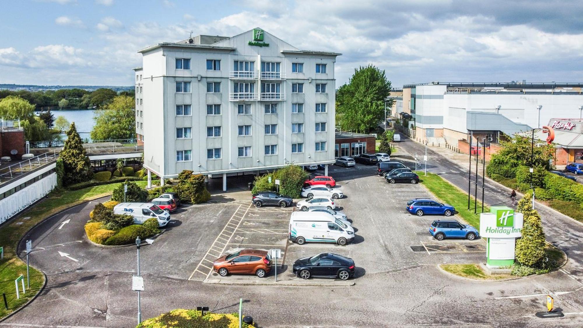 Holiday Inn Basildon By Ihg Basildon (Essex) Exterior foto